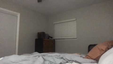 lilyskyco @ chaturbate on 20250921