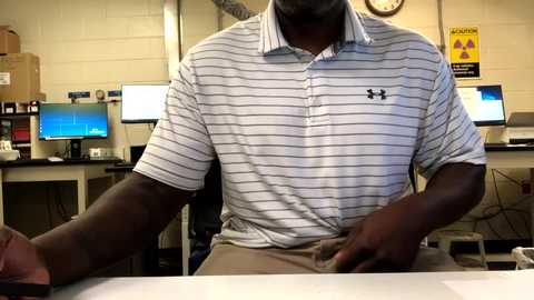 salgozzi @ chaturbate on 20250921