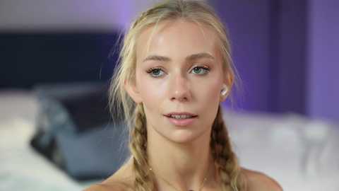 vika54784 @ chaturbate on 20250928