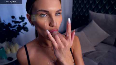 felissiany @ chaturbate on 20251002