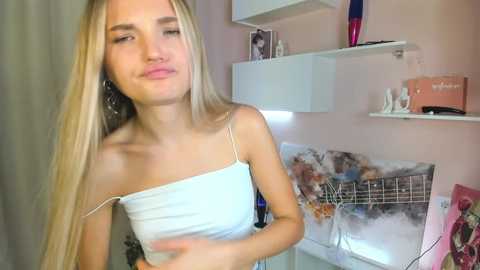 janewirtz @ chaturbate on 20251004