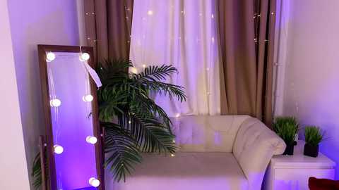 jennifer_shy_