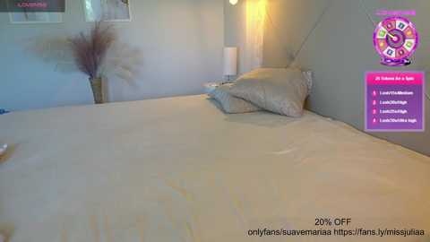 miss_juliaa @ chaturbate on 20251005