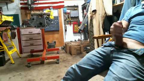 donniestone @ chaturbate on 20251007