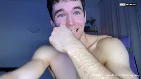 johnnnyhorny @ chaturbate on 20251007