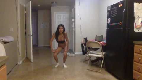 pretty_girl828687 @ chaturbate on 20251007