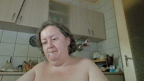 bethnorth @ chaturbate on 20251008