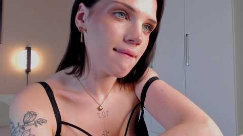 luminaryluxee @ chaturbate on 20251008