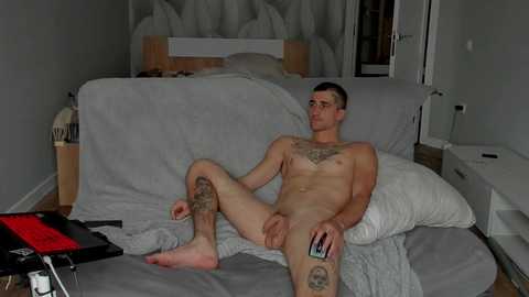 sweet_smith8 @ chaturbate on 20251010