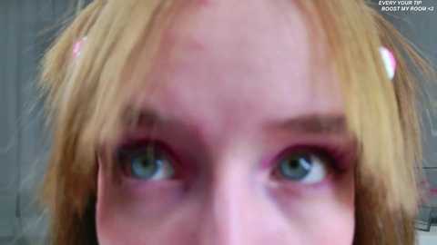 b4by_lol1 @ chaturbate on 20251013