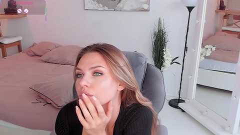 lili_and_niki