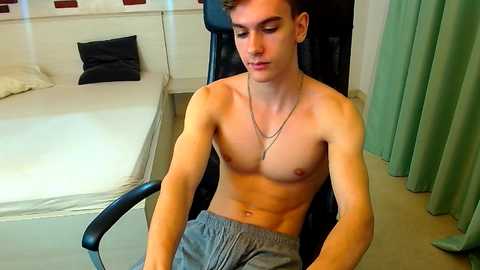 bradyflint @ chaturbate on 20251016