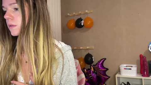lucie_hot