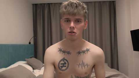 fredd_xanderrs @ chaturbate on 20251018