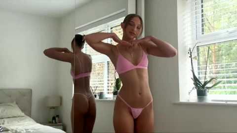 rosebella_ @ chaturbate on 20251018