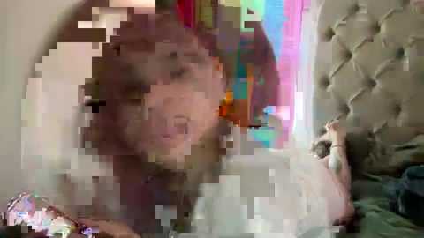 vveejay48826 @ chaturbate on 20251019