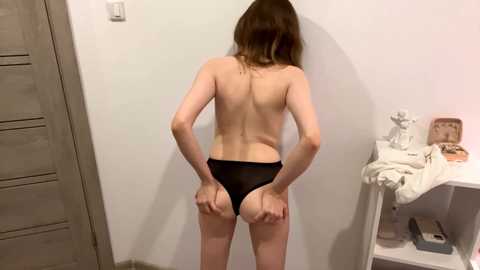 yaniraekberg @ chaturbate on 20251020