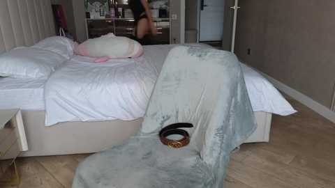 amyalwayshere @ chaturbate on 20251021