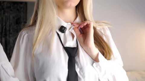 emmiemurray @ chaturbate on 20251021