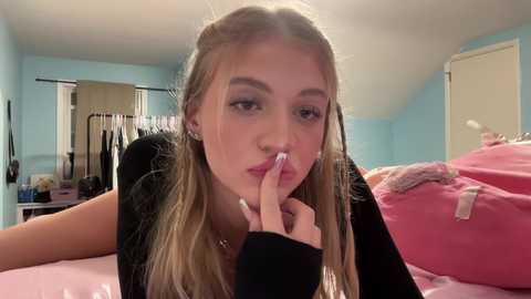 allisontaylorxo @ chaturbate on 20251022