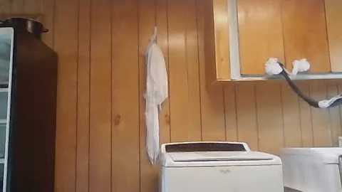 creamyexotica @ chaturbate on 20251022