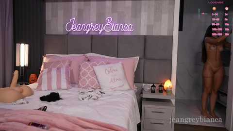 jeangreybianca @ chaturbate on 20251022