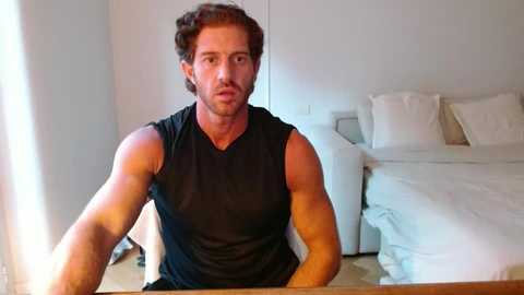 alphahung23 @ chaturbate on 20251023