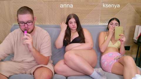 ksenyahot @ chaturbate on 20251023