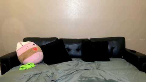 sosabless @ chaturbate on 20251023