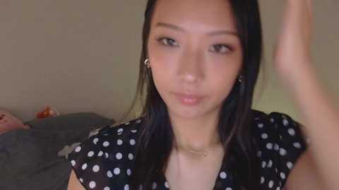 vivianwinters @ chaturbate on 20251023