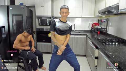 voyeurism_guys @ chaturbate on 20251023