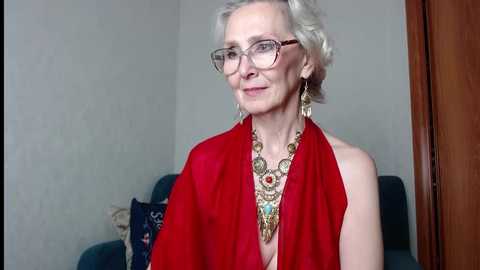 agatha_moore_ @ chaturbate on 20251026