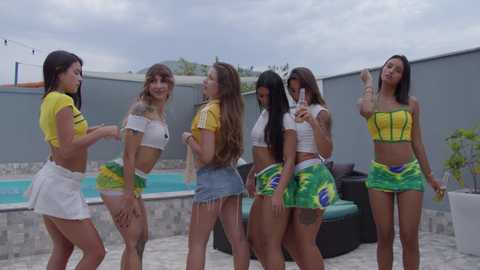 brazilians_doitbetter @ chaturbate on 20251029