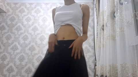 larainebertinetti @ chaturbate on 20251029