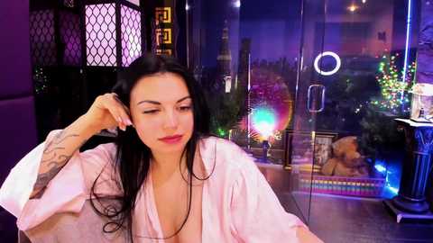 alma_pearl @ chaturbate on 20251030