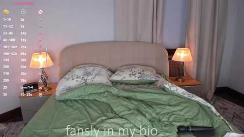 darklycurious @ chaturbate on 20251030