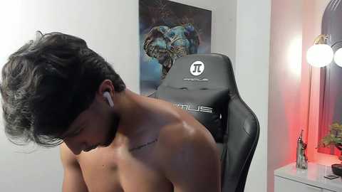 emmet_collins @ chaturbate on 20251101