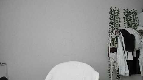 heavenlysky_ @ chaturbate on 20251103