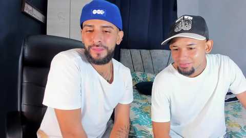 dcollins_ @ chaturbate on 20251104