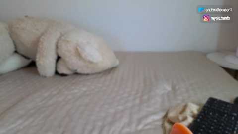 andreathomson @ chaturbate on 20251112