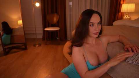 roxy_blue_eyed_ @ chaturbate on 20251112