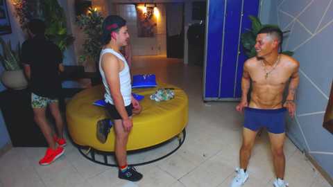 the_goodfellas @ chaturbate on 20251112