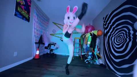 hexivu @ chaturbate on 20251114