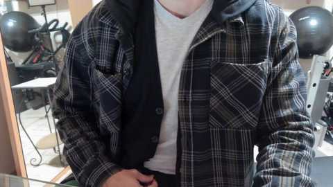 madmax20x @ chaturbate on 20251116