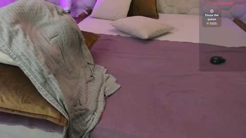 naughtyylory @ chaturbate on 20251116