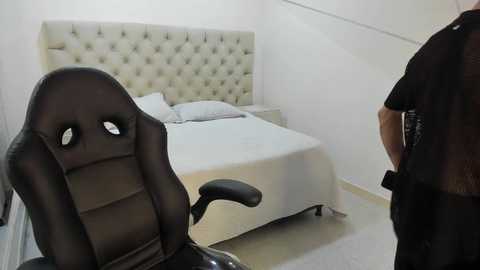 jhoanleandro @ chaturbate on 20251117