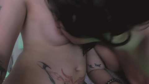 nikylaine @ chaturbate on 20251117