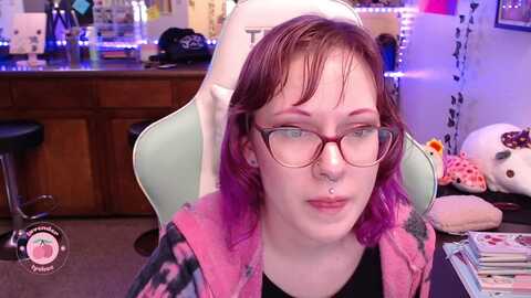 lycheebee @ myfreecams on 20230829