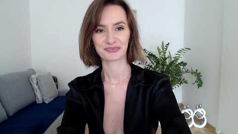 perlabella @ myfreecams on 20230830