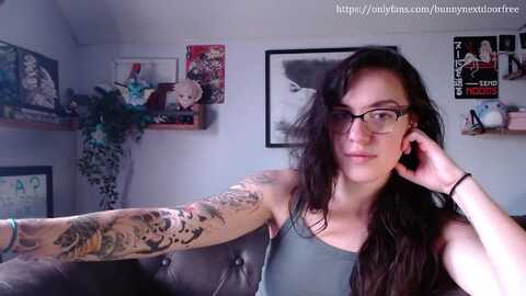 bunnynextdoor @ myfreecams on 20230831